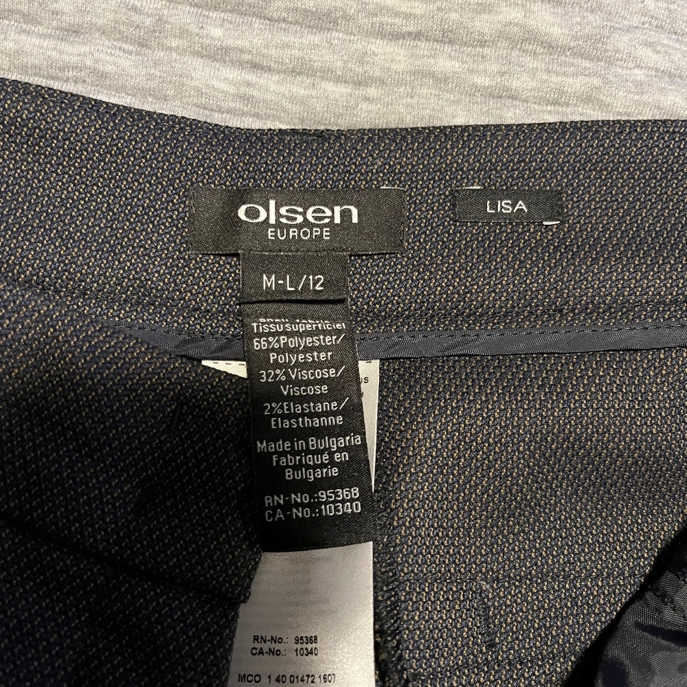 Dressy-casual pants